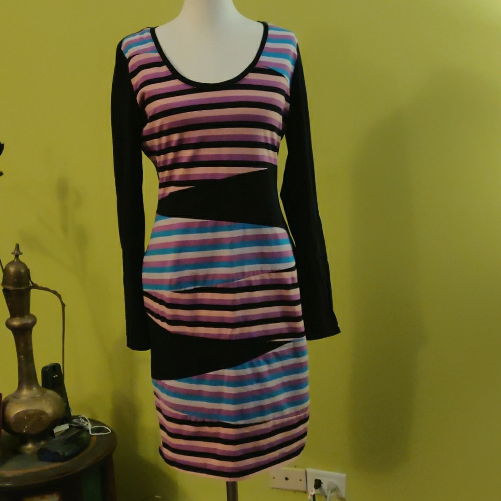 Geometric body con dress